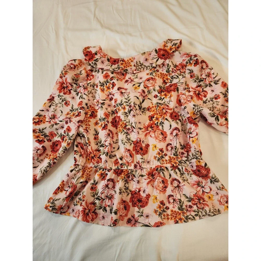 Old Navy Women Blush Floral Ruffle Babydoll  Blouse Size L Fairy Whimsical Flowy